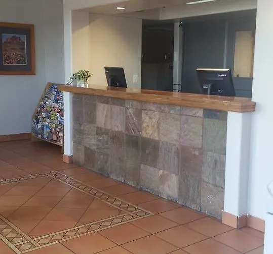 Extend-a-suites